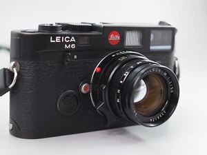 LEICA M6, legendäre Reporterkamera, analog mit Tasche und or. Summicron M-1:2 50 - Bild 1 von 24