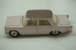 VINTAGE TOY CAR CORGI FIAT 2100 TWO TONE VIOLET PURPLE 1:43 ENGLAND DIECAST - Picture 1 of 5
