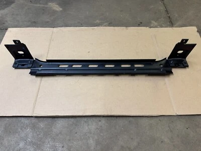 Soporte de luz antiniebla para parachoques Ford Mustang GT 87-93 soporte de montaje inferior OEM Foto 1 de 4