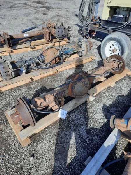 2009-2010 Chevrolet Silverado 2500 Rear Axle 3.73 Ratio 10.50" Ring Gear OPT-GT4 — 第 1/4 张图片