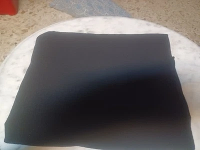 桌布 矩形 80" x 52" 黑色 — 第 1/3 张图片