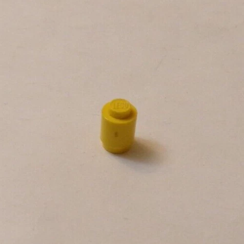Lego x1 Yellow 1x1 Round Brick, Solid Stud, 3062a (028-179) - Image 1 of 1