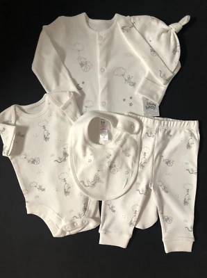 Baby Unisex  5 Piece Winnie The Pooh Set 3/6 Months - Image 1 of 4
