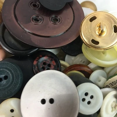 Vintage Estate Sale Buttons Lot 100 Various Sizes Shapes Colors Types Usable mq - Image 1 of 4