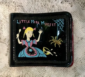 VTG 1950’s Little Miss Muffet Shiny Black Plastic Childs Wallet W/Metal Spider - Picture 1 of 2