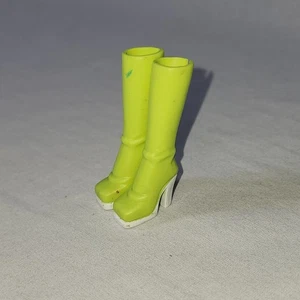 Winx Club Layla High Heel Lime Green Tall Boots Replacement Shoes Vintage - Picture 1 of 6
