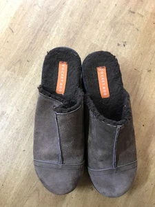 Rocket Dog Womens Frannb Clog Brown Suede 3" Wedge Heel Size US 9.5 EU40 UK7 - Picture 1 of 8