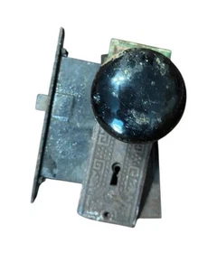 Antico pomello porta vintage piastre ferramenta serratura senza chiave metallo smaltato - Foto 1 di 11