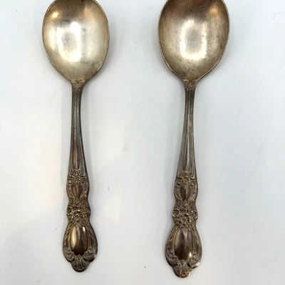 2 cucharas para servir Rogers Bros 1847 Heritage Foto 1 de 4