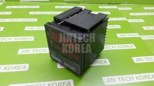 2607) [USED] YOKOGAWA UT550-24  UT550 - Picture 1 of 4