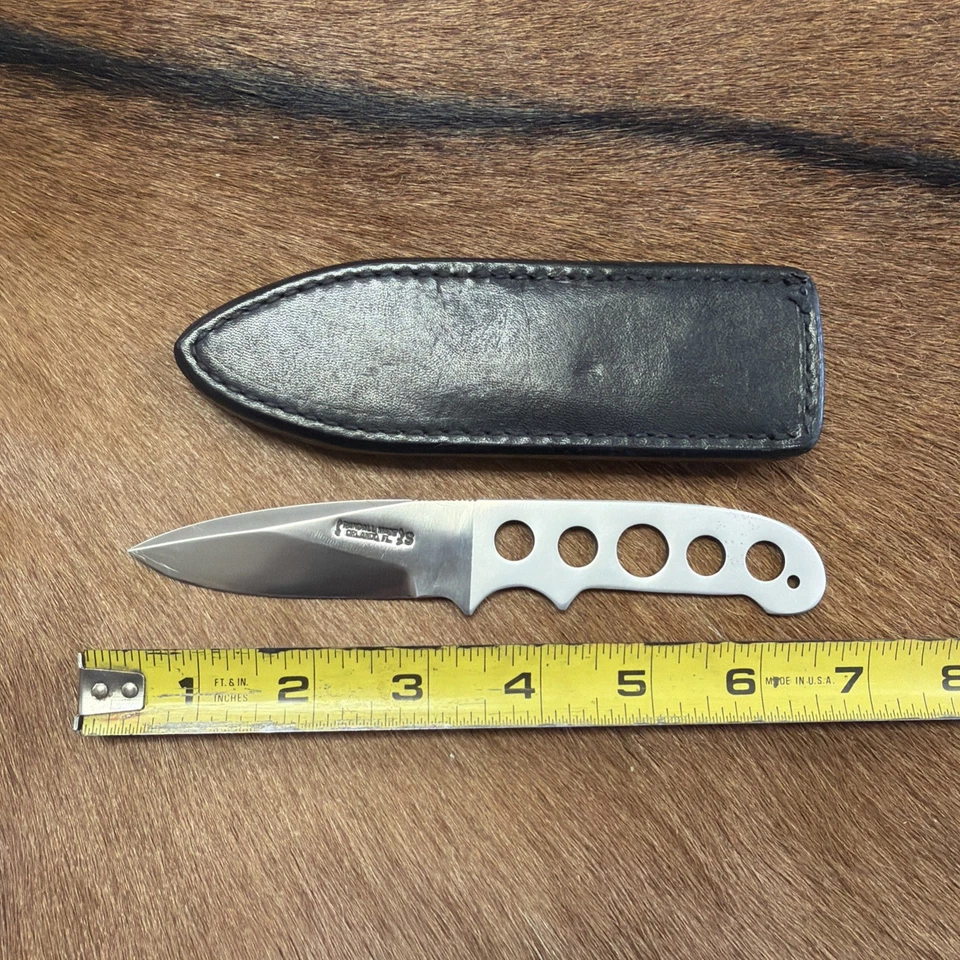 Cuchillos Hechos Randall Cuchillo TRIATLETA, Hoja de Acero Inoxidable, Funda Negra COMO NUEVO Foto 1 de 4