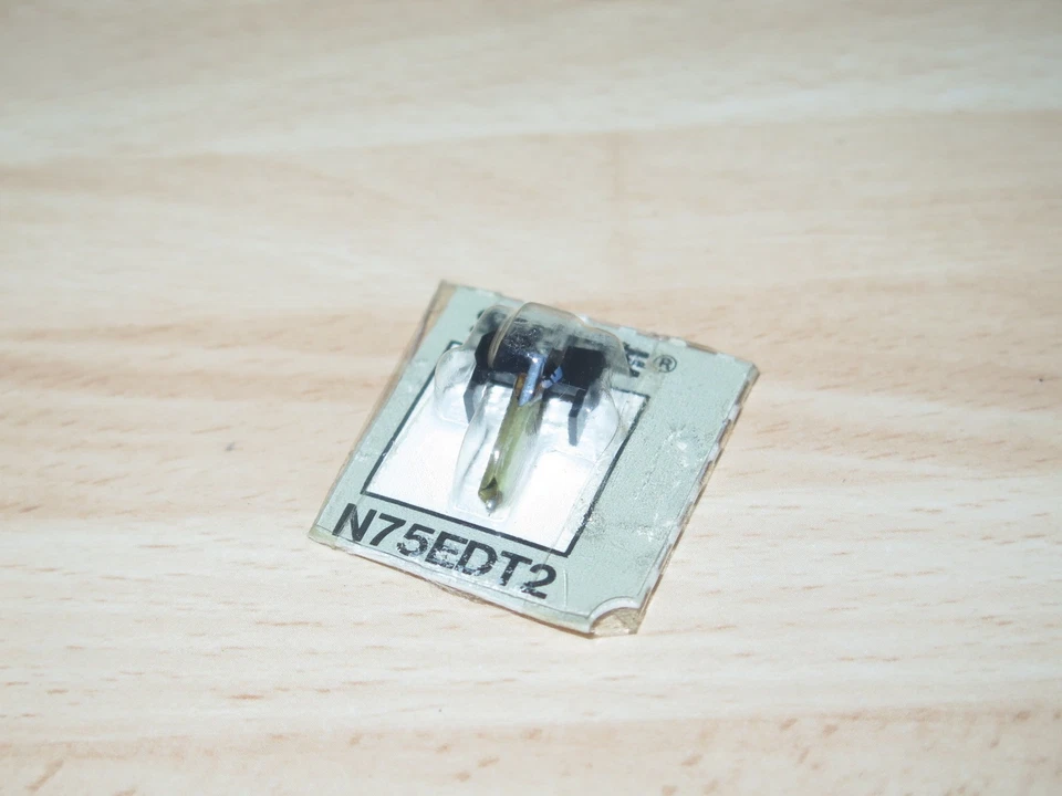 Shure N75ED Type II Stylus, New Old Stock, Original Shure Product, Not Used - Image 1 of 4