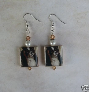King Charles Ohrringe Vintage Altered Art Cocker Spaniel Hund Charms Tierliebhaber - Bild 1 von 1