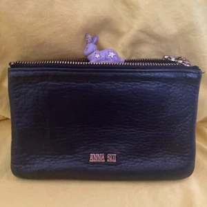 Anna Sui Wallet Rabbit Black Clasp closure Leather No shoulder strap No box - Picture 1 of 7
