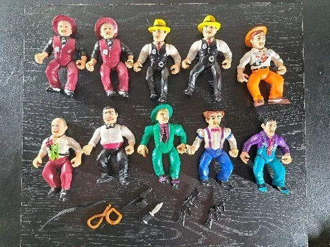 Vintage Disney Dick Tracy Figures Lot of 10 Action Figures/Accessories Playmates Cover