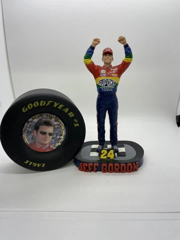 1996 Hamilton Sports Impressions Jeff Gordon Figurine First On Race Day Dupont Cover