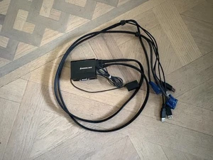 KVM Switch, IOGEAR 2-Port, USB/VGA - Bild 1 von 1