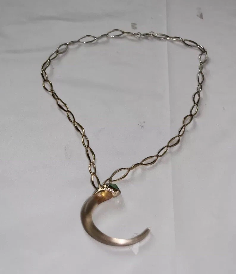 Collar Colgante Colmillo Adornado ALEXIS BITTAR Foto 1 de 4