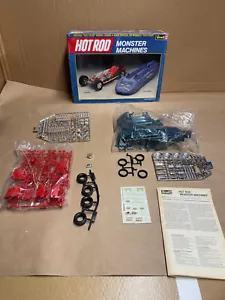 Revell Hot Rod Monster Machines Challenger 1 Mickey Thompson Showboat Dragster - Foto 1 di 13