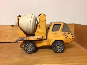 Vintage 1970's Tonka, Cement Mixer Truck, Orange, Pressed Steel - Picture 1 of 3