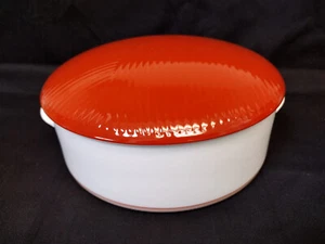 Dansk Wandteppiche Jacquard rot 2 Quart Kasserolle oder Servierschüssel mit Deckel 81/2" - Bild 1 von 6