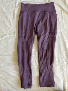 Leggings Lululemon viola con dettagli a rete taglia 6 - Foto 1 di 5
