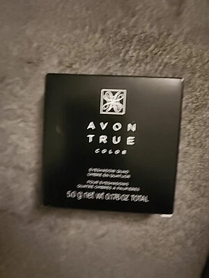Avon - True Color Eyeshadow Quad - "Gilded Metallics" - NIB -(3) - Image 1 of 3