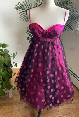 VESTIDO DE BOLINHAS BETSEY JOHNSON VINTAGE RARO VERMELHO E PRETO FEITO NOS EUA ~TAMANHO 2 - Imagem 1 de 4