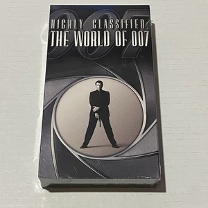 New! Highly Classified: The World Of 007 (VHS 1998) Promo Sealed Watermark - Foto 1 di 2