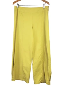 Babette San Francisco Womens Small Barrel Pants Cotton Chartreuse Lantern Art - Picture 1 of 8