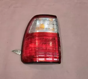 98 99 00 01 02 03 04 Lexus LX470 OUTER CORNER Tail Light Lamp Left Driver LH OEM - Picture 1 of 7