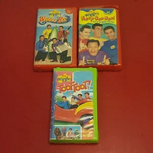The Wiggles VHS LOT OF (3)  HOOP-DEE-DOO , WIGGLE BAY , TOOT TOOT - Picture 1 of 3