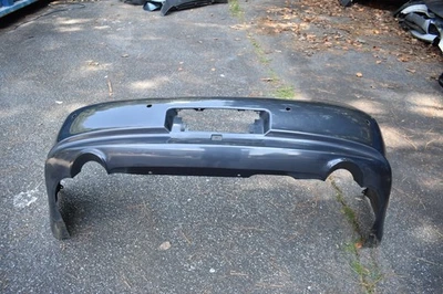 INFINITI G37/G25 REAR BUMPER 2010-2013 OEM 85022 1NF0H Foto 1 de 4