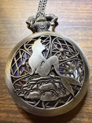 RELOJ BOLSILLO DISNEY LITTLE MERMAID ARIEL COLGANTE COLLAR TONO PELTRE! Foto 1 de 4