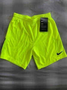Unisex Nike Dri-Fit Shorts Size Youth Small Soccer Basketball Kids - Picture 1 of 4