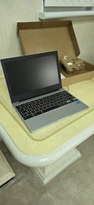 Samsung Galaxy Chromebook Go - Brand New - Picture 1 of 12