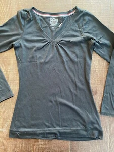 TOMMY HILFIGER++T SHIRT++TG.M++ORIGINALE 100%++NERO+STREET WEAR+MANICA LUNGA-RV - Foto 1 di 11