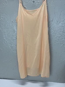 Camicia da notte Urban Outfitters slip pesca taglia media - Foto 1 di 4