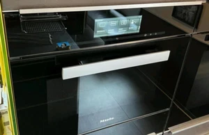 Miele DGC6805 OBSW Combination Steam Oven Plumbed in - Picture 1 of 1