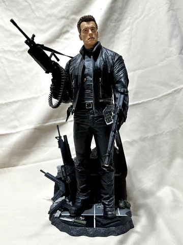 12" T-850 Terminator 3 Figure McFarlane Toys Spawn Arnold Schwarzenegger Cover