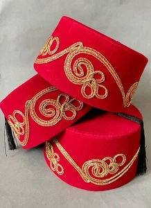 Red Fez Hat, Genuine & Authentic Turkish Fes, Ottoman Tarboosh Wear w Gold Trim - Picture 1 of 11