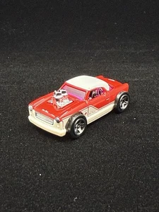 2025 Hot Wheels ~Multi-Pack Exclusive ~The Nash (Red) - Picture 1 of 6