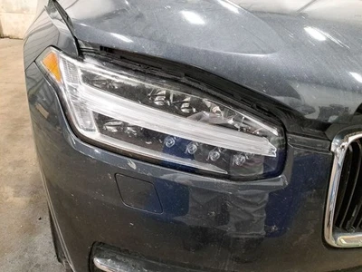 Rh Passenger Side Headlamp Assembly 2016 Xc90 Sku#4277903 - Image 1 of 4