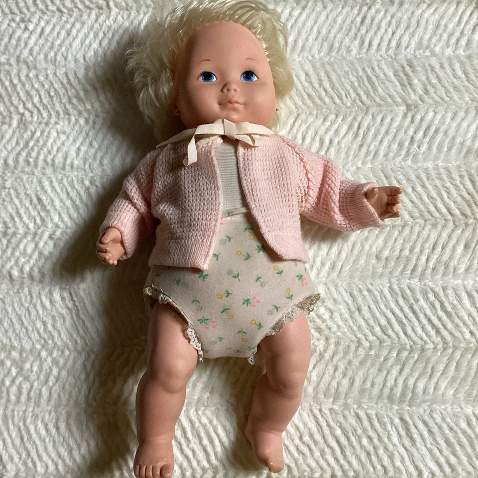 Fisher Price My Baby Beth #209 1977 muñeca vintage juguete para bebé Foto 1 de 4