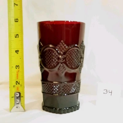 Vasos de vidrio rojo rubí A In Cape Cod 1876. Son 12 onzas. Foto 1 de 4