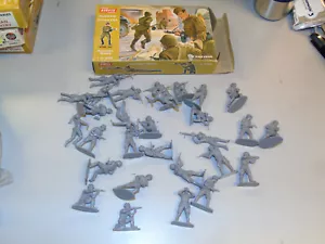 Airfix 1/32 Russian Infantry Set - Picture 1 of 1