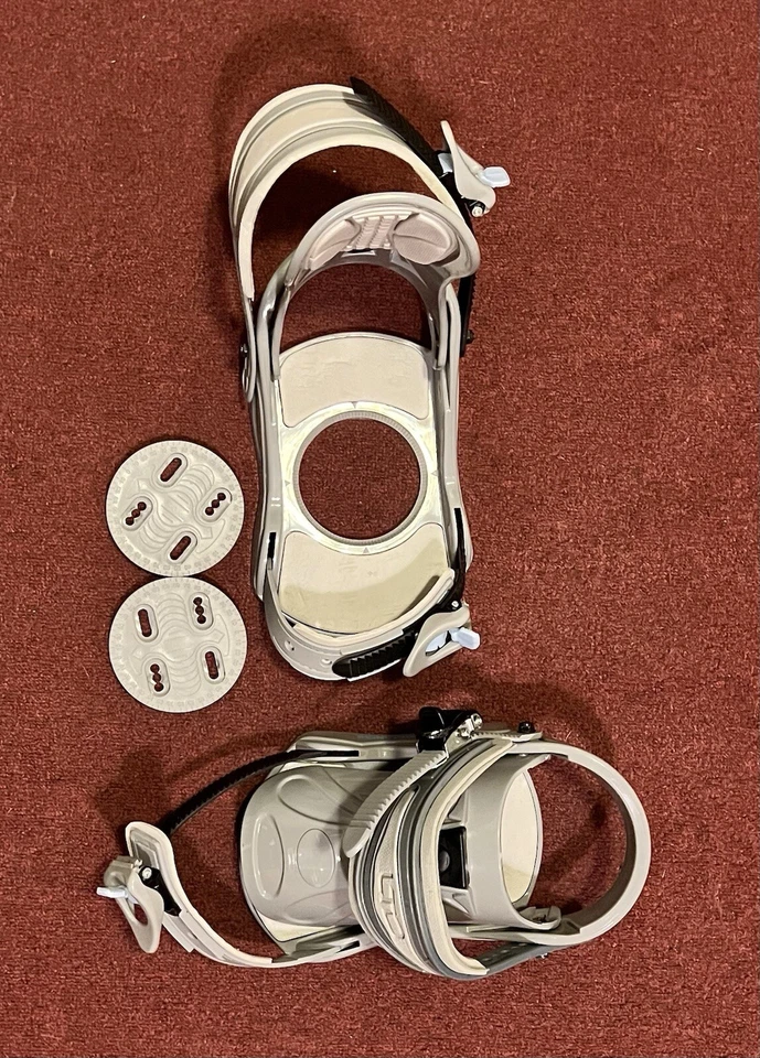 Avalanche Snowboard Bindings Foto 1 de 4