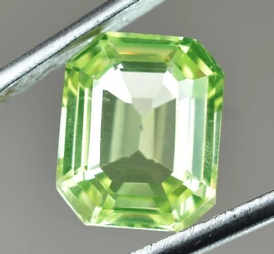 Natürliches Grün Peridot 7.65Ct Agl Zertifiziert Smaragd Form VVS Pak Lose - Bild 1 von 4