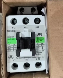 Contactor eléctrico de CC 1 PIEZA Fuji SC-E02/G DC220V - Imagen 1 de 1