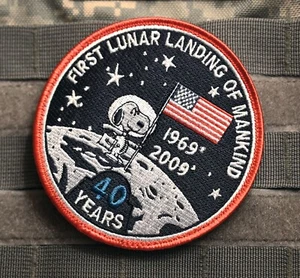 NASA APOLLO-11 ARMSTRONG MONDLANDUNG 1969-2009 40. JAHRSTAG Snoopy AUFNÄHER - Bild 1 von 16